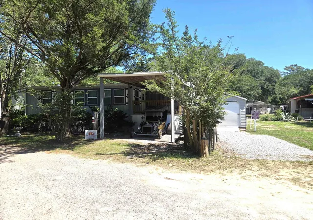 Homes for sale in Garden City Beach, SC | 348 Bridge St, Garden City Beach, SC 29576 | MLS# 2614520
