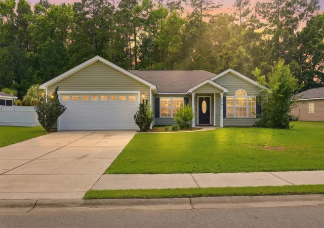 Photo 1 of Single family home for sale at 2701 Green Pond Cir, Conway, SC 29527 | MLS# 2614554 | Listing updated on 2026-09-21