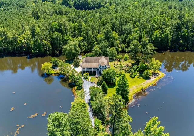 Homes for sale in Johnsonville, SC | 1124 Kingsburg Hwy, Johnsonville, SC 29555 | MLS# 2614556