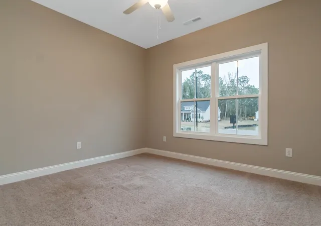 Photo 4 of Single family home for sale at 1529 Crooked Hook Rd, North Myrtle Beach, SC 29582 | MLS# 2614564 | Listing updated on 2026-07-25