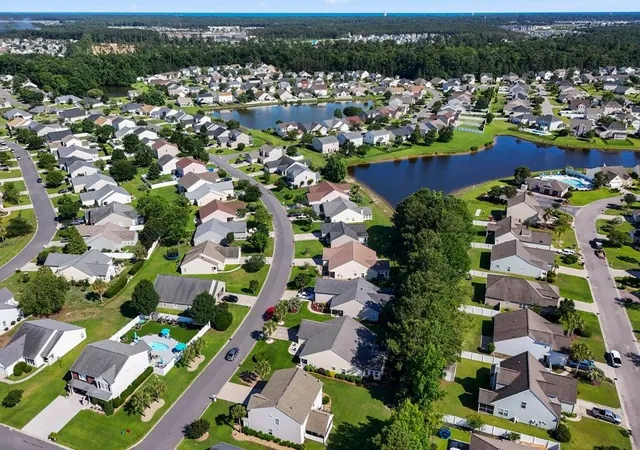 Photo 4 of Sale Pending at 197 Tibton Cir, Myrtle Beach, SC 29588 | MLS# 2614582 | Listing updated on 2026-07-04