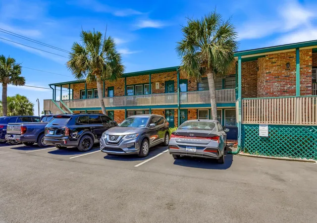Condo for sale at 4516 Seaview St #33, North Myrtle Beach, SC 29582 | MLS# 2614594 | Listing updated on 2026-08-28