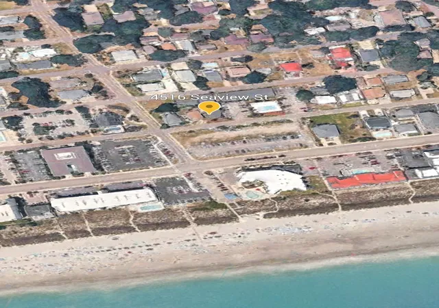 2nd image of 4516 Seaview St, North Myrtle Beach, SC 29582
