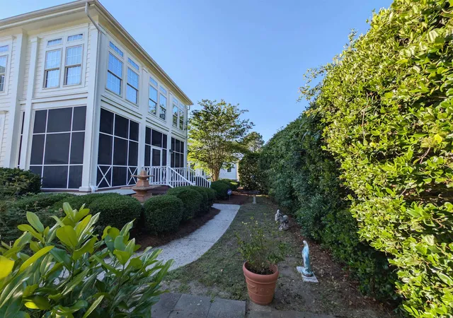 Photo 3 of Single family home for sale at 136 Cottage Ct, Pawleys Island, SC 29585 | MLS# 2614605 | Listing updated on 2026-09-18