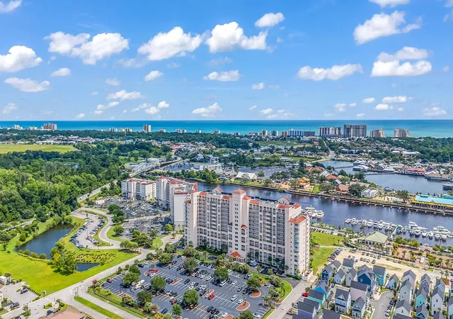 Homes for sale in North Myrtle Beach, SC | 4801 Harbor Pointe Dr, North Myrtle Beach, SC 29582