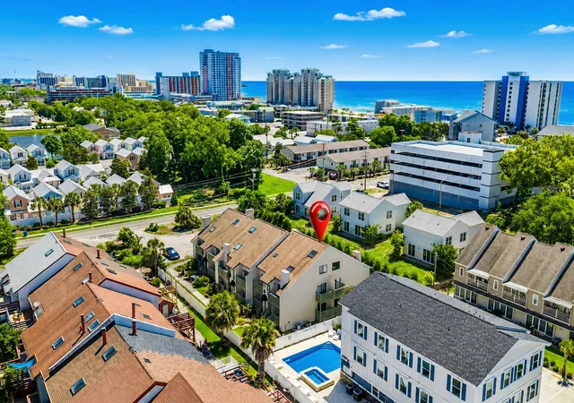 Listing Photo 2 - Condo for sale in building located at 303 20Th Ave S, Myrtle Beach, SC 29577 - Unit #203
