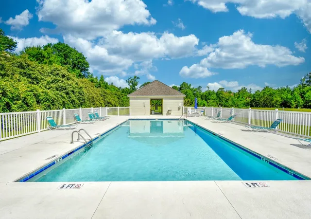 2nd image of 110 Portsmith Dr, Myrtle Beach, SC 29588