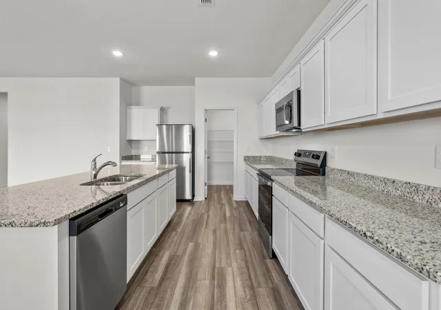 4th image of 570 Silver Pidgeon St, Aynor, SC 29511 | MLS# 2614741