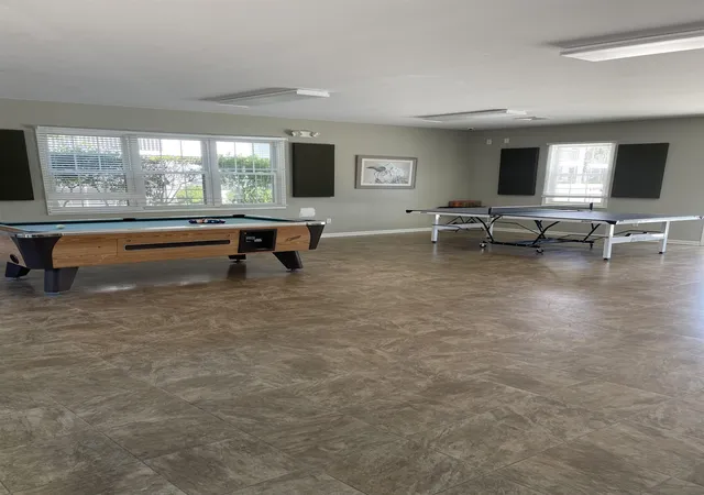 Homes for sale in North Myrtle Beach, SC | 601 Hillside Dr, North Myrtle Beach, SC 29582 | Houzeo