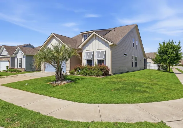 Photo 3 of Sale Pending at 1852 Parish Way, Myrtle Beach, SC 29577 | MLS# 2614789 | Listing updated on 2026-08-27
