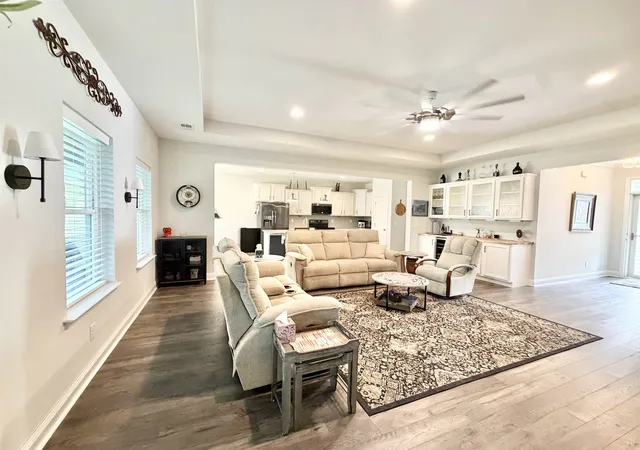 Photo 3 of Single family home for sale at 387 Dunbarton Ln, Conway, SC 29526 | MLS# 2614845 | Listing updated on 2026-08-20