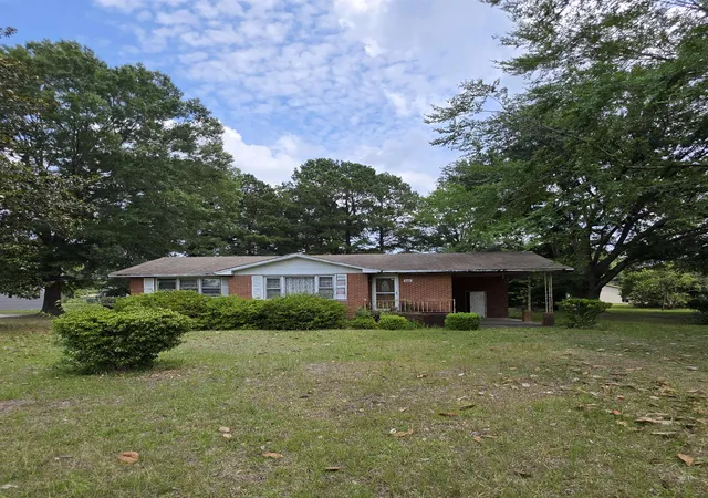 Homes for sale in Kingstree, SC | 664 Eastland Ave, Kingstree, SC 29556 | MLS# 2614904
