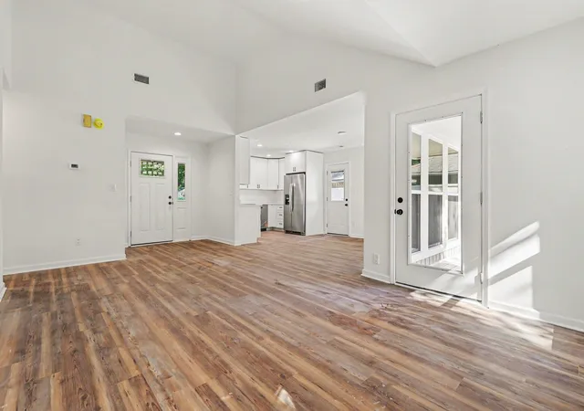 Photo 3 of Single family home for sale at 838 Heather Ln, Myrtle Beach, SC 29572 | MLS# 2615080 | Listing updated on 2026-06-15