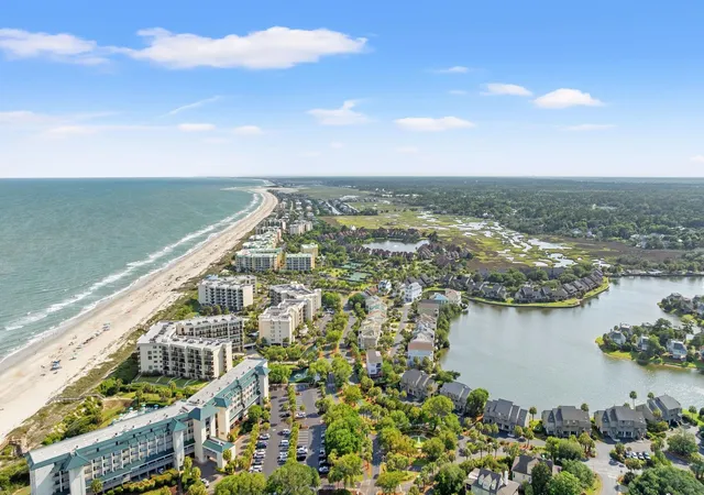 Homes for sale in Pawleys Island, SC | 601 Retreat Beach Circle #417, Pawleys Island, SC 29585 | MLS# 2615115