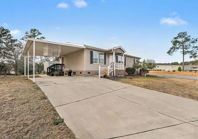Photo 3 of Manufactured home for sale at 4480 Manitook Dr, Little River, SC 29566 | MLS# 2615128 | Listing updated on 2026-06-18