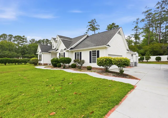 Photo 2 of Sale Pending at 1504 Pickens St, Conway, SC 29527 | MLS# 2615172 | Listing updated on 2026-08-22