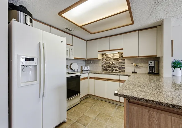 5th image of 1915 N Ocean Blvd #303 A, North Myrtle Beach, SC 29582 | MLS# 2615215