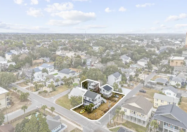 Homes for sale in North Myrtle Beach, SC | 300 21St Ave S, North Myrtle Beach, SC 29582 | MLS# 2615227