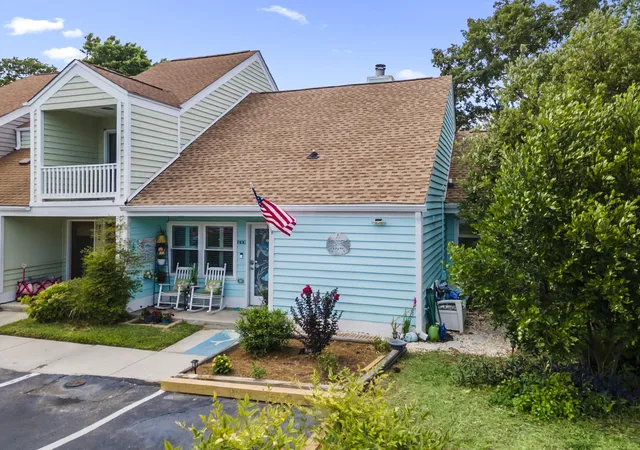 Homes for sale in North Myrtle Beach, SC | 800 Myrtle Ct #1A, North Myrtle Beach, SC 29582 | MLS# 2615240