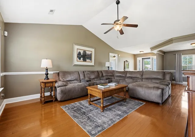 Photo 5 of Sale Pending at 825 Golden Eagle Dr, Conway, SC 29527 | MLS# 2615248 | Listing updated on 2026-07-28