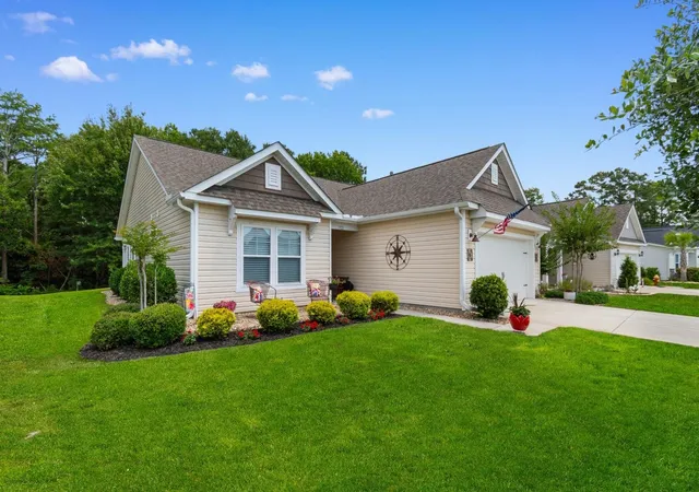 Photo 2 of Single family home for sale at 3921 On Deck Cir, Little River, SC 29566 | MLS# 2615250 | Listing updated on 2026-09-15