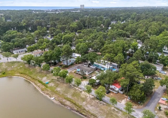 3rd image of 1617 Crystal Lake Dr, Myrtle Beach, SC 29575 | MLS# 2615262