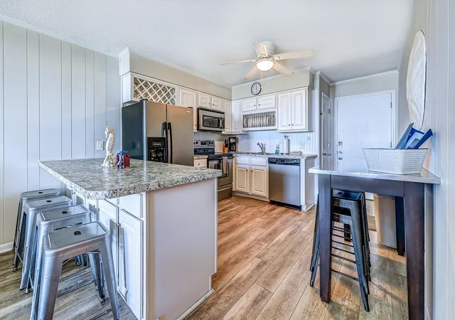 Listing Photo 4 - Condo for sale in building located at 9540 Shore Dr, Myrtle Beach, SC 29572 - Unit #1-J