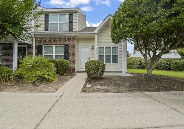 Photo 1 of Sale Pending at 3550 Chestnut Dr #3550, Myrtle Beach, SC 29577 | MLS# 2615365 | Listing updated on 2026-08-28