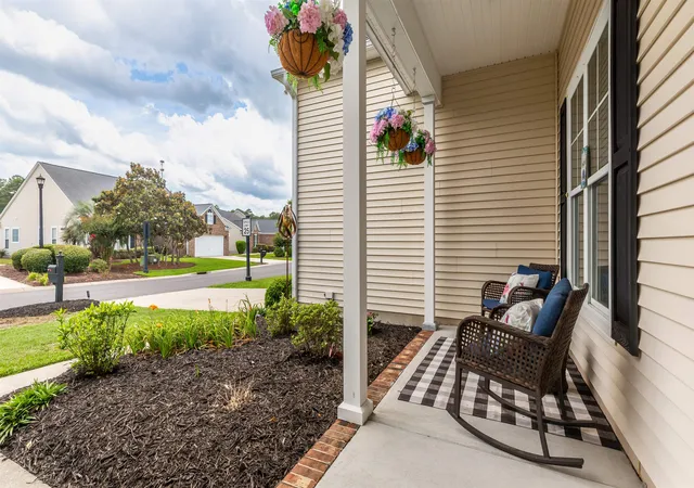 Photo 4 of Single family home for sale at 31 Long Crk Dr, Murrells Inlet, SC 29576 | MLS# 2615384 | Listing updated on 2026-07-15