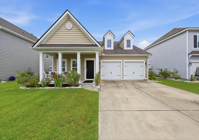 Photo 1 of Sale Pending at 867 Brant St, Myrtle Beach, SC 29579 | MLS# 2615392 | Listing updated on 2026-06-19