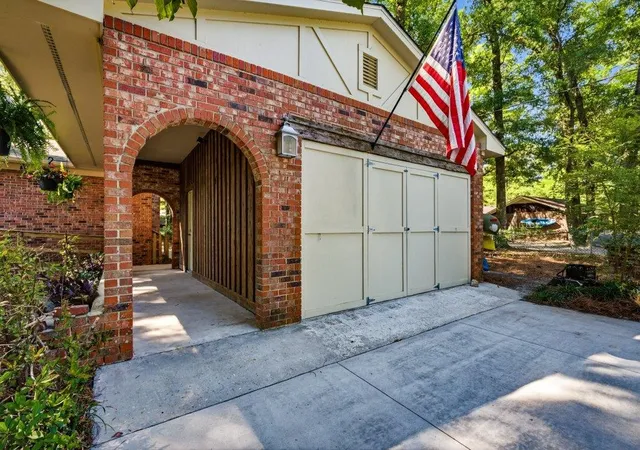 Photo 2 of Single family home for sale at 71 Baruch Ln, Pawleys Island, SC 29585 | MLS# 2615414 | Listing updated on 2026-08-25