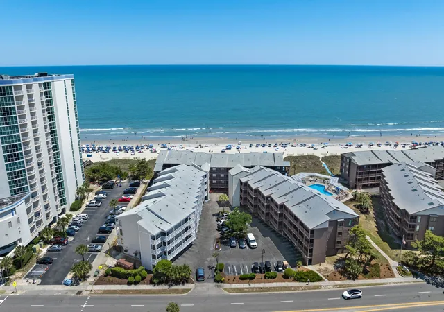 Listing Photo 4 - Condo for sale in building located at 208 N Ocean Blvd, North Myrtle Beach, SC 29582 - Unit #127