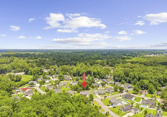 Photo 3 of Sale Pending at 107 Rambling Rose Dr, Conway, SC 29527 | MLS# 2615479 | Listing updated on 2026-06-29