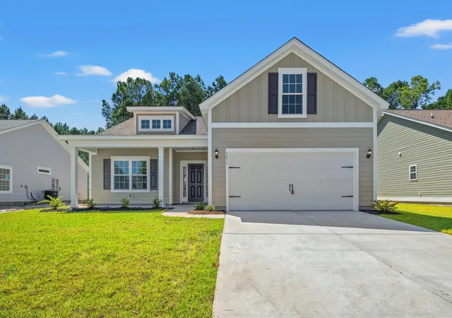 Photo 1 of Single family home for sale at 3240 Crooked Brk Dr, Conway, SC 29526 | MLS# 2615520 | Listing updated on 2026-08-27