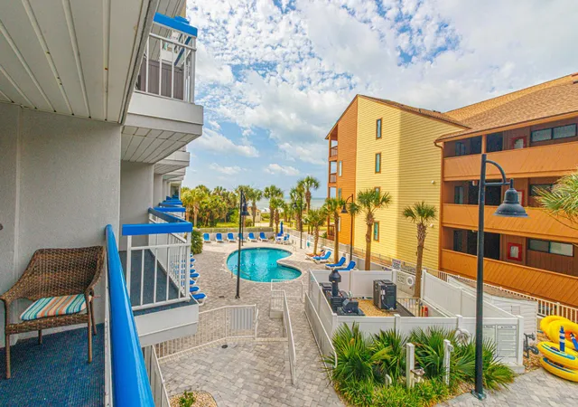 Listing Photo 2 - Condo for sale in building located at 5511 Ocean Blvd N, Myrtle Beach, SC 29577 - Unit #204