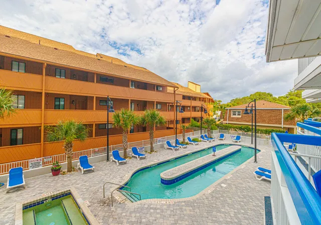 Listing Photo 4 - Condo for sale in building located at 5511 Ocean Blvd N, Myrtle Beach, SC 29577 - Unit #204
