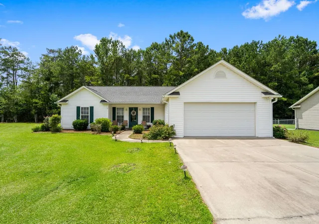 2nd image of 125 Fox Glen Dr, Loris, SC 29569 | MLS# 2615712