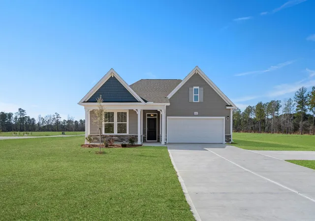 Photo 1 of Single family home for sale at 165 Furnies Pl, Loris, SC 29569 | MLS# 2615721 | Listing updated on 2026-08-22