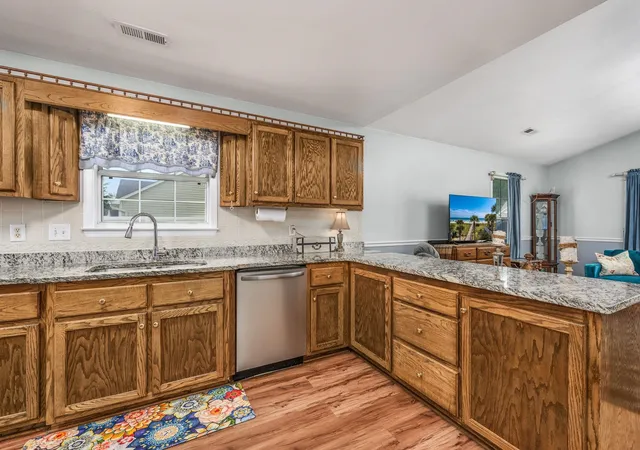 Photo 3 of Sale Pending at 1001 Chateau Dr, Conway, SC 29526 | MLS# 2615768 | Listing updated on 2026-10-01