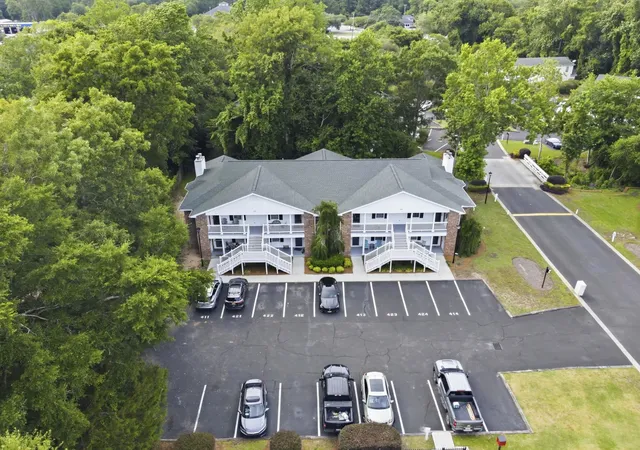 Listing Photo 5 - Condo for sale in building located at 128 Egret Run Ln, Pawleys Island, SC 29585 - Unit #423