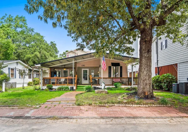 Photo 1 of Sale Pending at 6001 S   Mh192 Kings Hwy, Myrtle Beach, SC 29575 | MLS# 2615865 | Listing updated on 2026-08-19