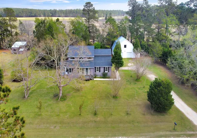 Photo 2 of Sale Pending at 948 Eagle Dr, Loris, SC 29569 | MLS# 2616033 | Listing updated on 2026-07-10