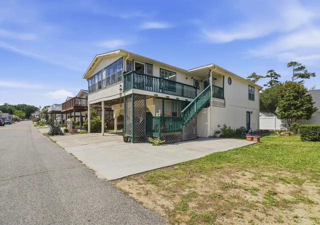 Homes for sale in Surfside Beach, SC | 440 Meadowlark Dr, Surfside Beach, SC 29575 | MLS# 2616062