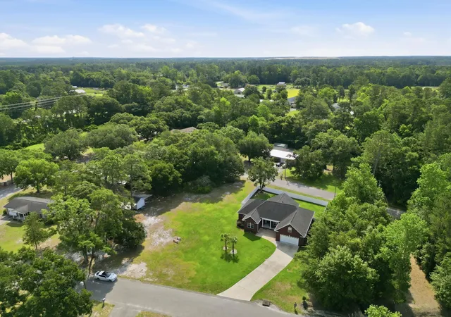 5th image of 1071 Forest Dr, Conway, SC 29526 | MLS# 2616141