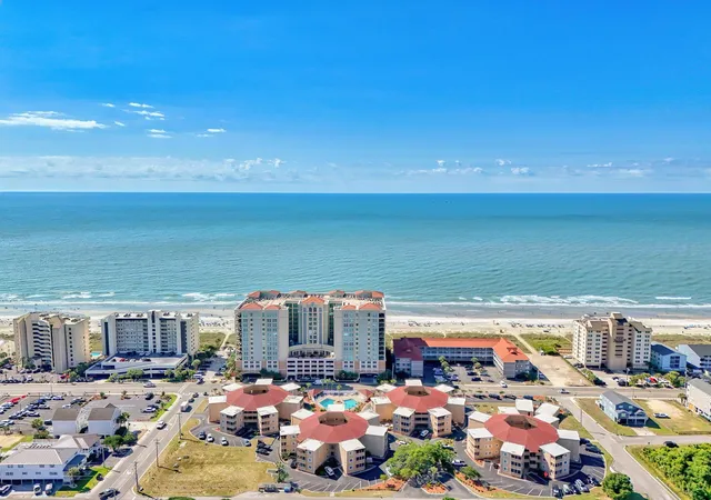 2nd image of 609 Hillside Dr S, North Myrtle Beach, SC 29582