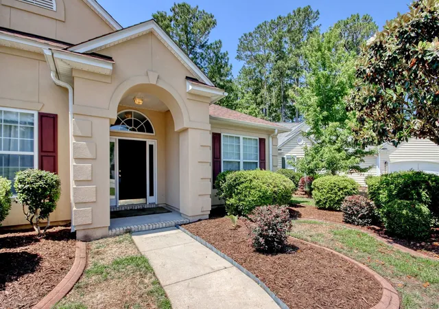 Photo 2 of Single family home for sale at 6705 Oakmere Ct, Murrells Inlet, SC 29576 | MLS# 2616162 | Listing updated on 2026-08-25