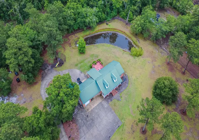 Homes for sale in Nichols, SC | 6652 Old Mullins Rd, Nichols, SC 29581 | MLS# 2616164