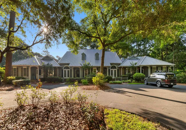 Homes for sale in Pawleys Island, SC | 145 Golden Bear Dr, Pawleys Island, SC 29585