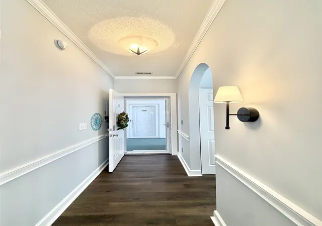 Listing Photo 2 - Condo for sale in building located at 4725 Wild Iris Dr, Myrtle Beach, SC 29577 - Unit #30-202