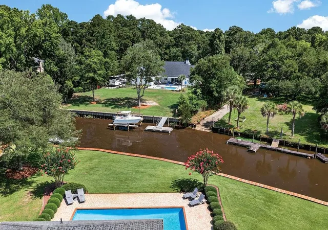 Homes for sale in Pawleys Island, SC | 62 Caretaker Ln, Pawleys Island, SC 29585 | MLS# 2616348